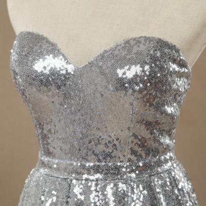 Strapless Sweetheart Sequined A-line Short..