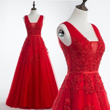 Sexy Long Lace Applique Red Tulle Prom Dresses..