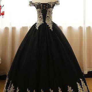 Long Ball Gown Black Prom Dresses With Gold Lace..