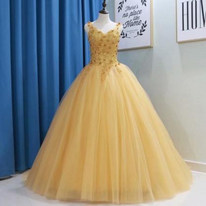 Yellow Ball Gown Quinceanera Dresses Sexy V Neck..