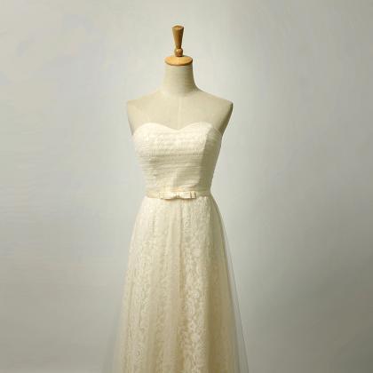 Charming Champagne Lace Sweetheart Neckline Ruched..