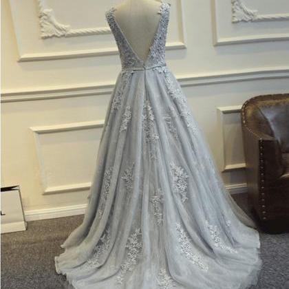 Charming Gray Lace Appliques Tulle Formal Dress..
