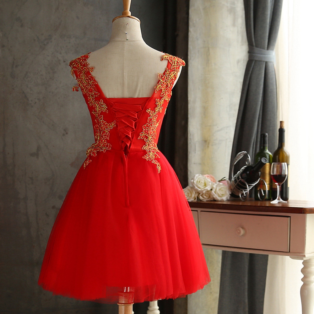 Short Red Bridesmaid Dress,short A Line Lace Applique Champagne