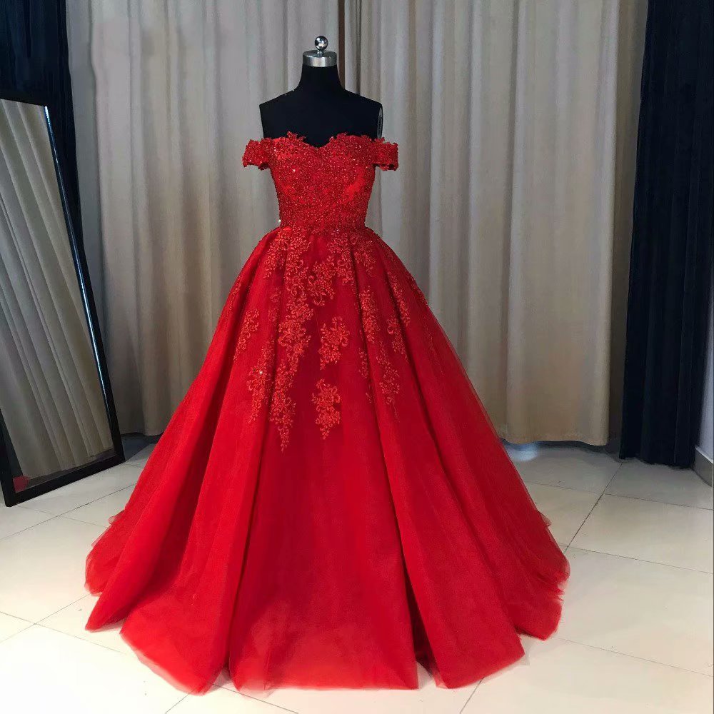 2019 Long Red Prom Dresses A Line Lace Evening Formal Dresses