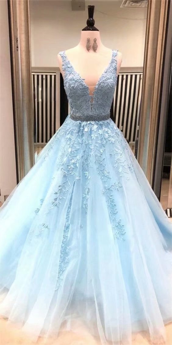 2019 Applique V Neck Evening Dresses Long Tulle Prom Dress Robe De Soiree Formal Ball Gowns
