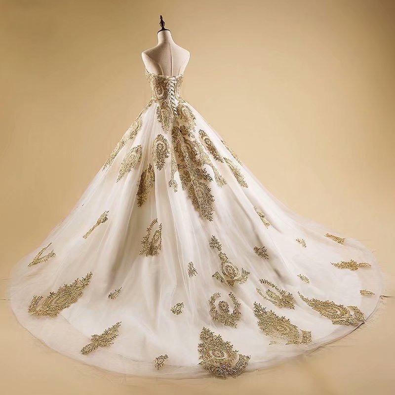Gold Applique Ball Gown Wedding Dresses Sweetheart Bride Dress Bridal