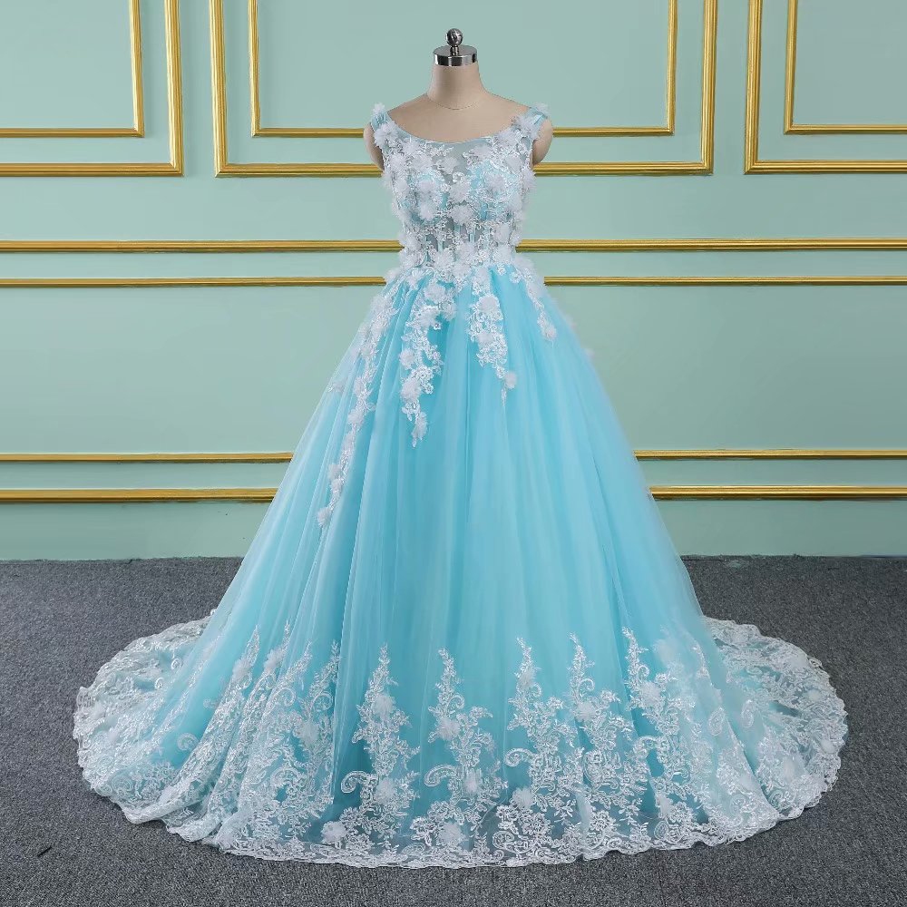 Blue Floral Prom Dresses 2019 Tulle Lace Appliques Sheer Neck Princess Ball Gown Vintage Evening Dress