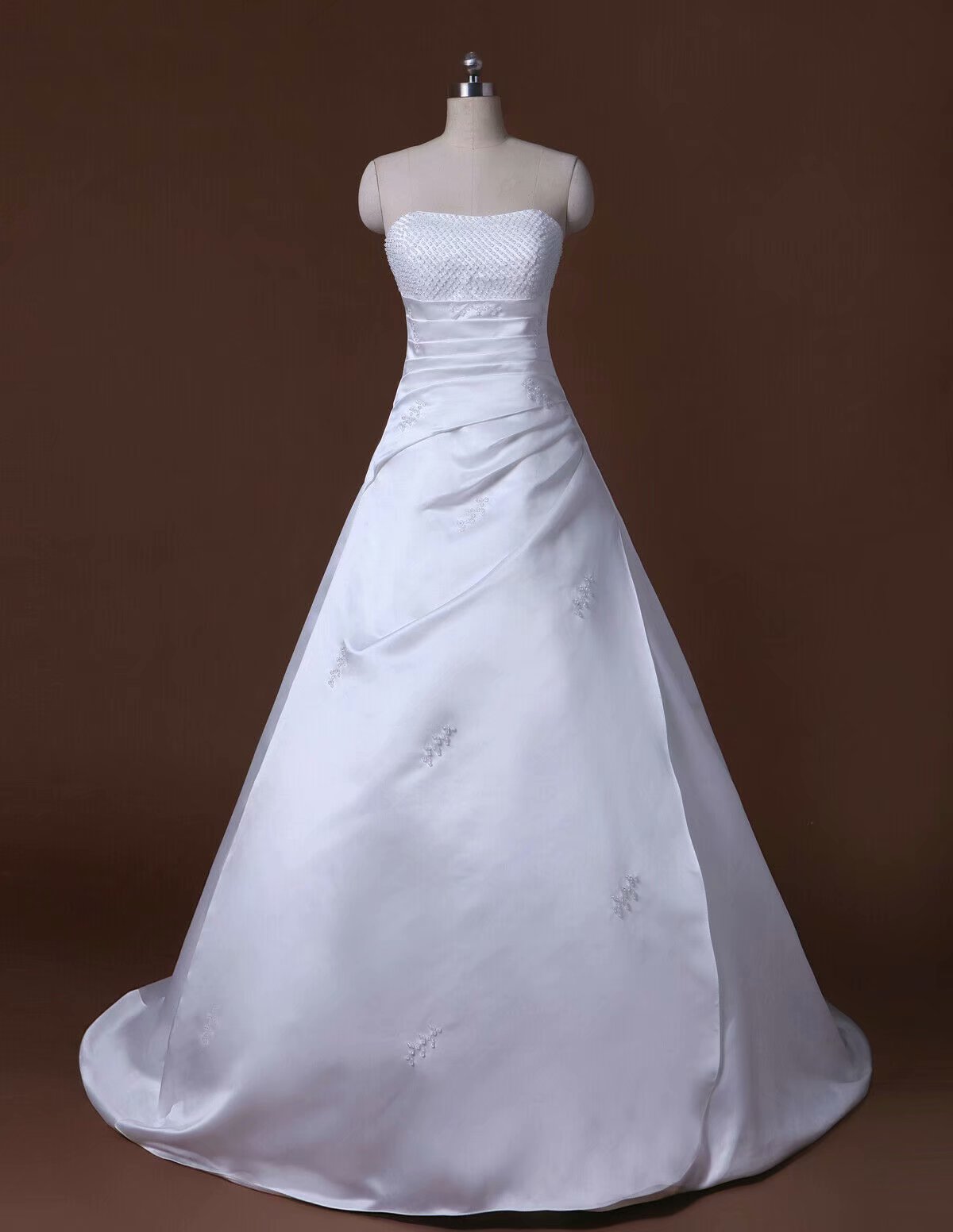 White Wedding Dress, Strapless Wedding Dress, 2019 Wedding Dresses, Wedding Dress, Chapel Train Wedding Dress, Satin Wedding Dress, Real Photo