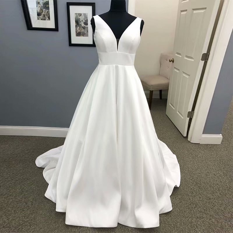 Plunging Neck Wedding Dresses Satin Bridal Gown Factory Custom Made Real Photo