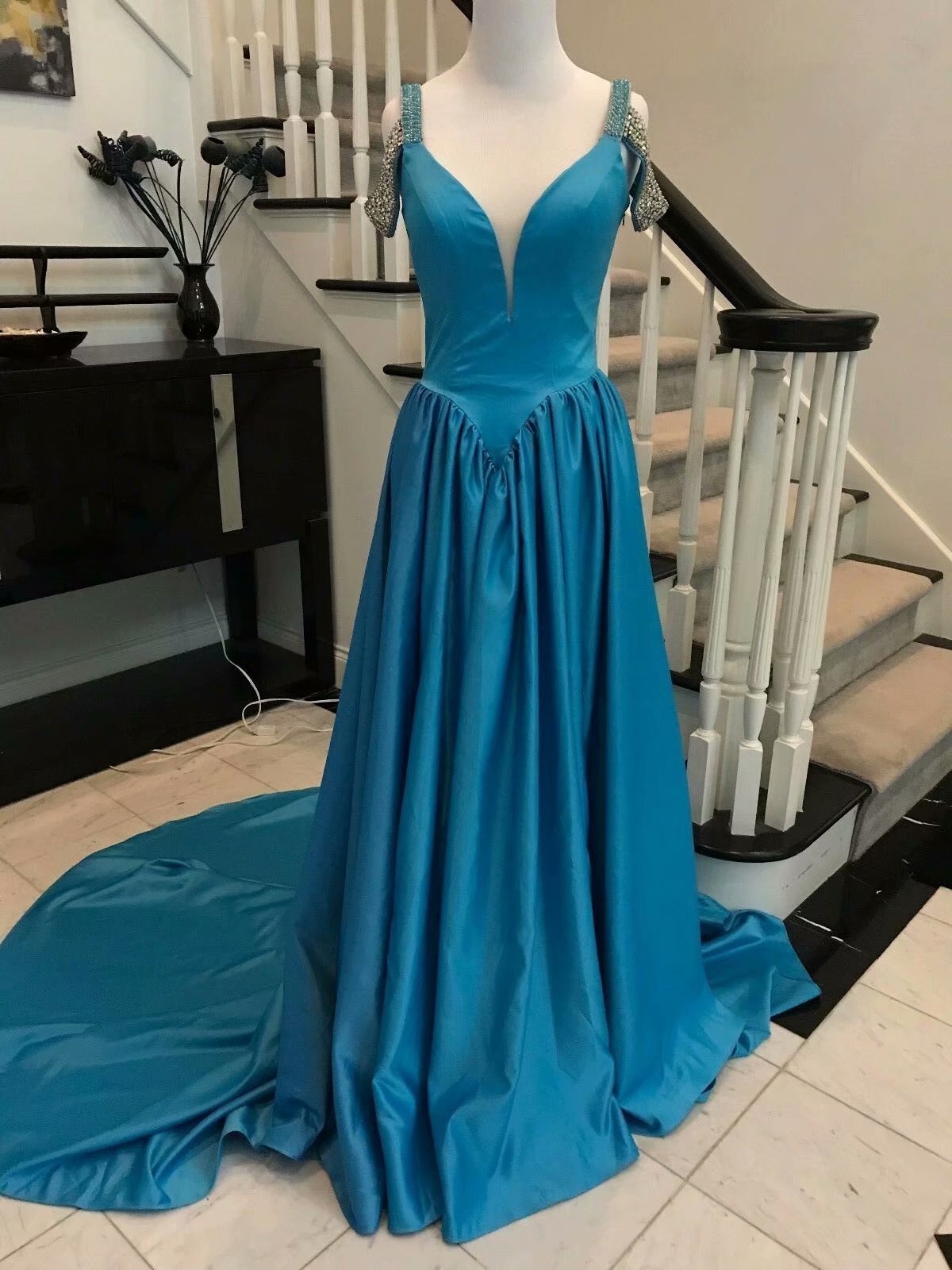 Sexy Backless Blue Prom Dresses 2019 Satin Deep V Neck Off The Shoulder Long Evening Dress