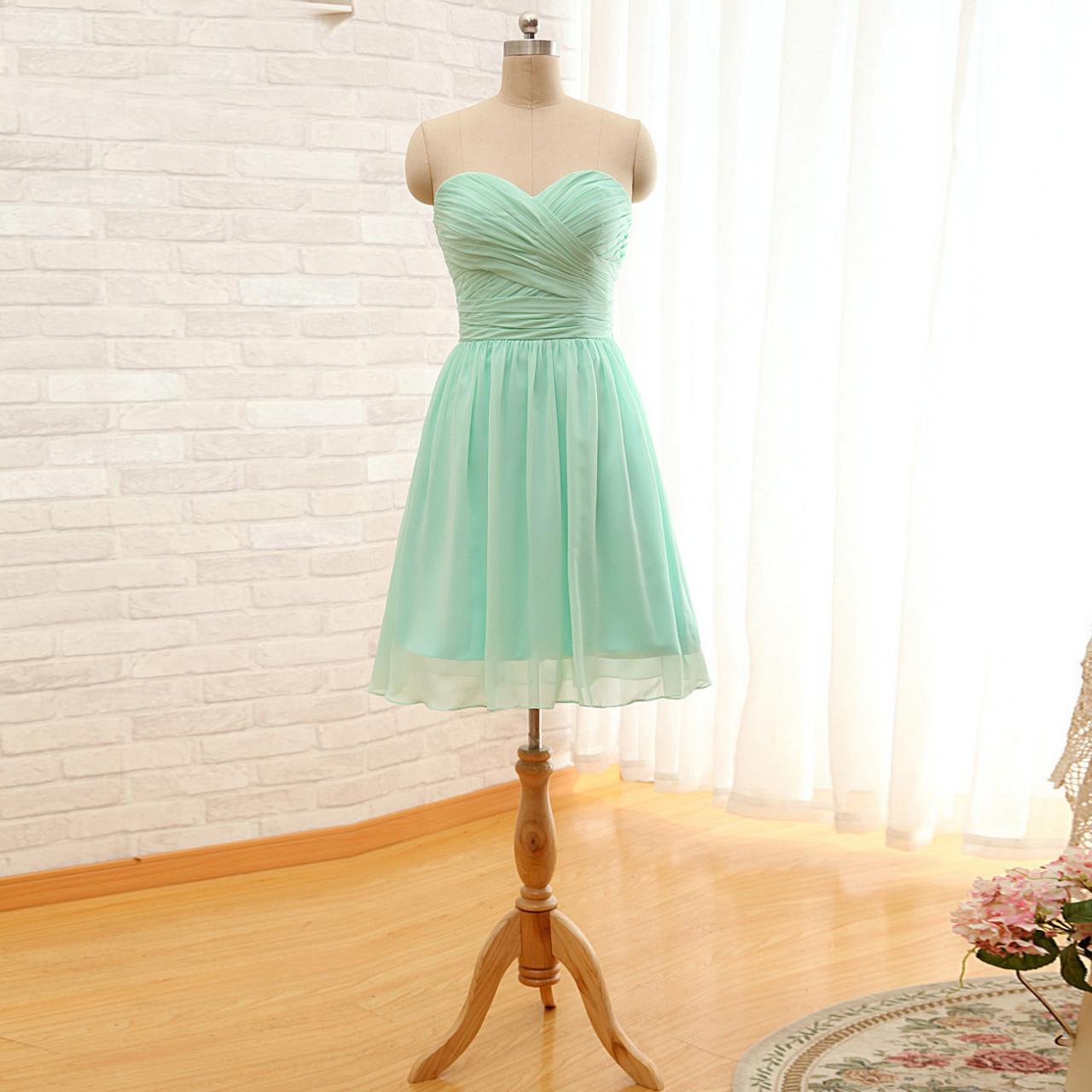 Custom Made Light Green Sweetheart Neckline Short Ruched Chiffon Bridesmaid Dress