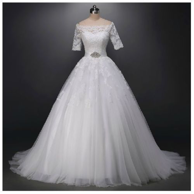 2016 Half Sleeve Wedding Dresses Floor Length Boat Neck Tulle Bridal Gown Lace-up Back Chapel Train
