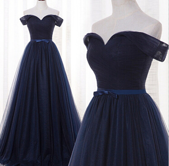 Navy Blue Off-the-shoulder Tulle Floor-length Dress Featuring Sweetheart Neckline And Pleated Bodice
