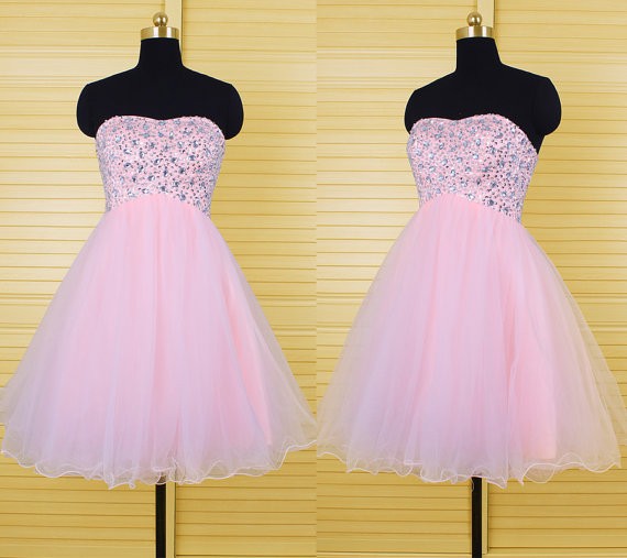 Sexy Pink Stones Embellished Sweetheart Homecoming Dress With Playful Curly Hem