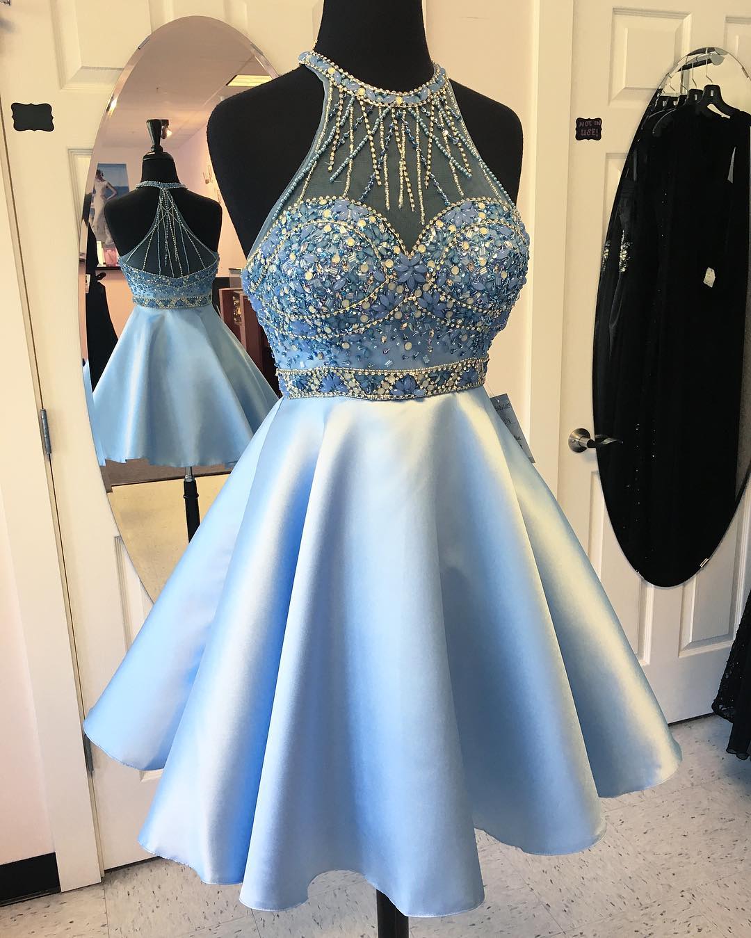 Short Light Blue Prom Dresses Sexy Rhinestone Beaded Halter Evening Dresses 2016 Real Photo Women Party Dresses Formal Gowns