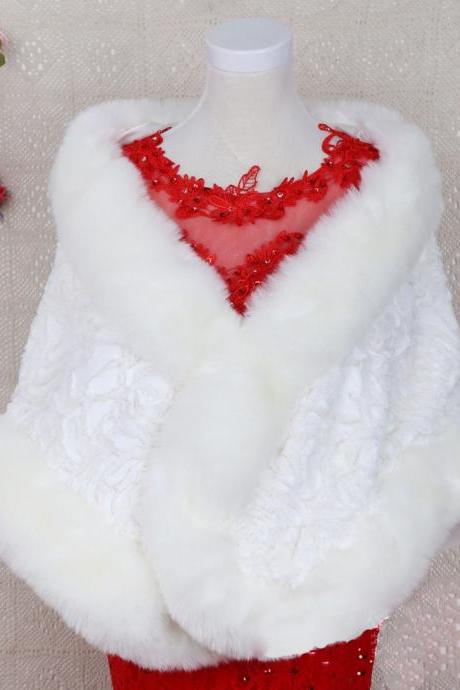 Luxury White Women&amp;#039;s Scarf Poncho With Faux Fur Collar