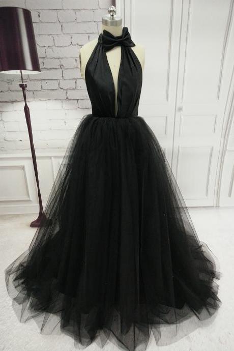 2017 Tulle Long Black Prom Dress With Halter Neckline With Bow And Open Back